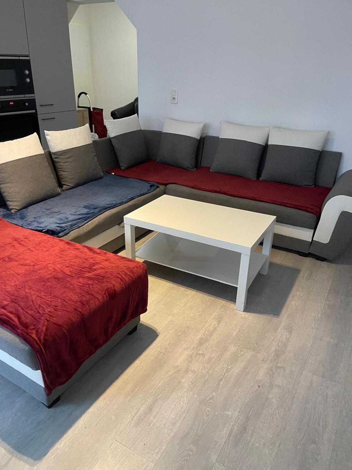Apartchazal * Bruxelles